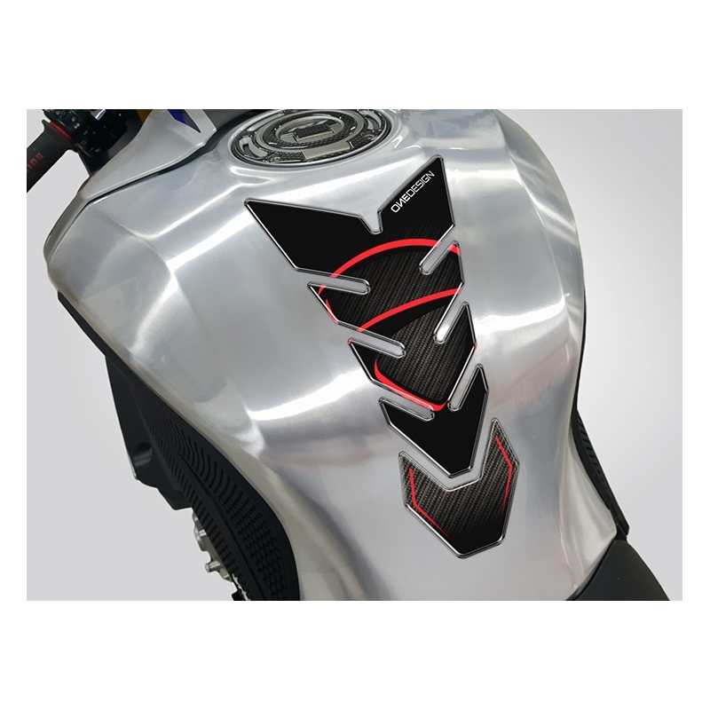 Kütusepaagi kate Prindi - Black Edition must-punane versioon