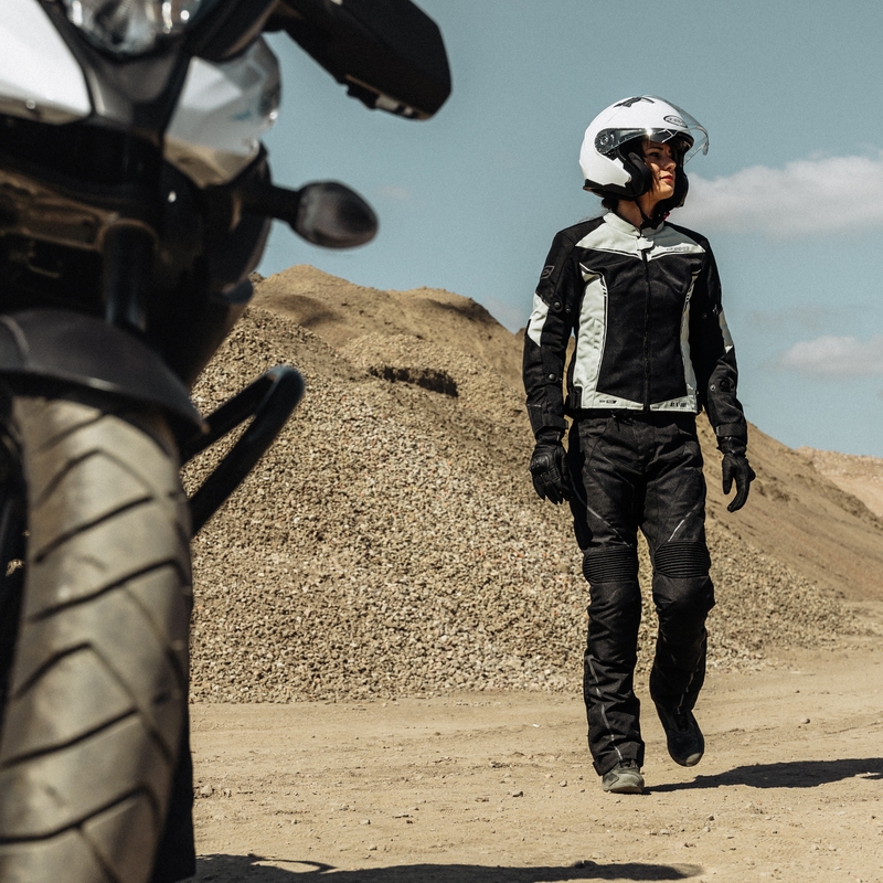 Naiste Ozone Jet II mustad mootorrattapüksid allahindlus