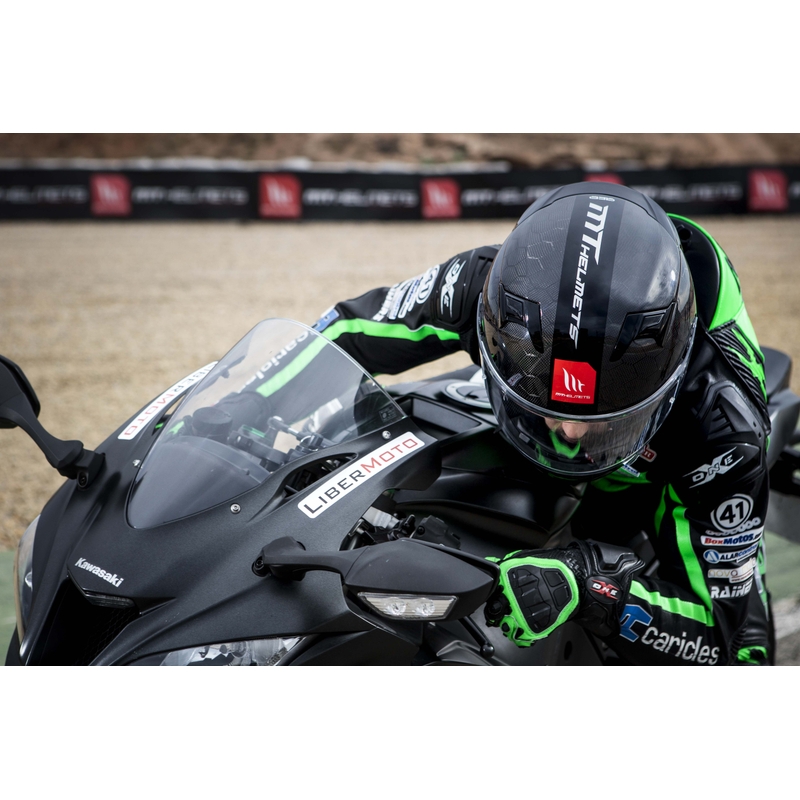 Integrální přilba na motorku MT Kre Snake Carbon