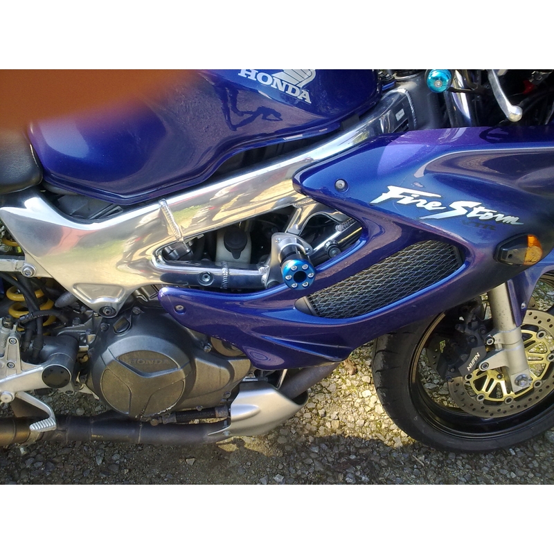 Honda VTR 1000F Arrow allahindlus