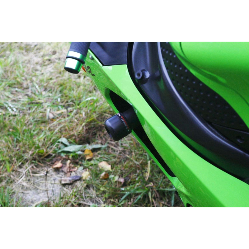 Kawasaki ZX-6R (05-06) ilma kaitsekorvi muutmiseta Gatling