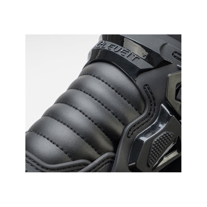 Eleveit X PRIVILEGE WP ENDURO must-pruunid mootorratta saapad