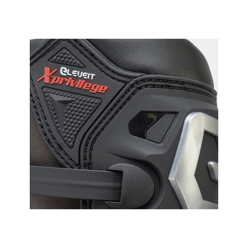 Eleveit X PRIVILEGE WP ENDURO must-pruunid mootorratta saapad