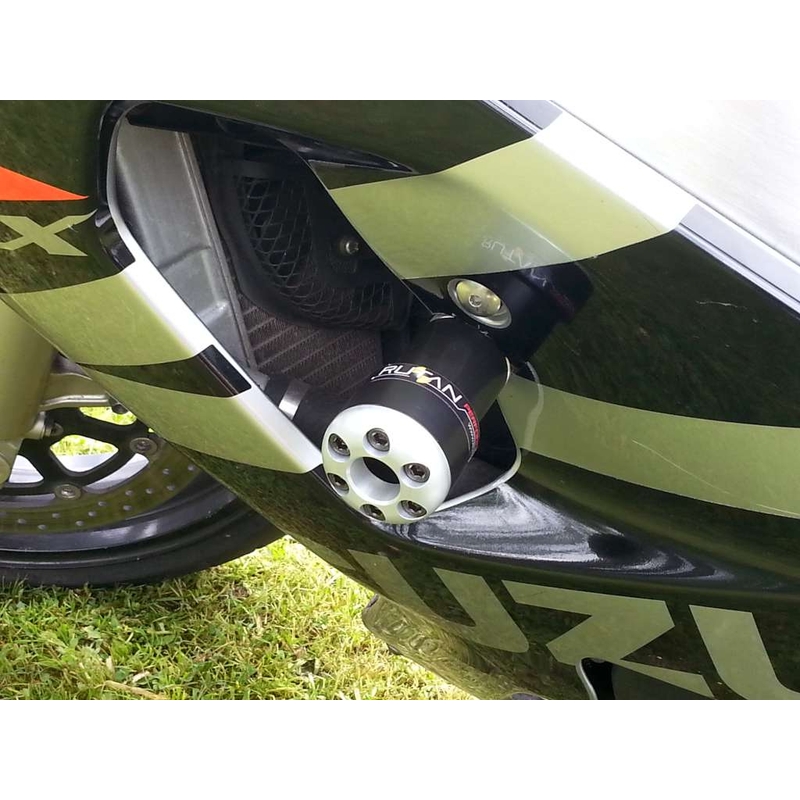 Suzuki GSX-R 750 (00-03) koos Classic kaitsekorvi modifikatsiooniga