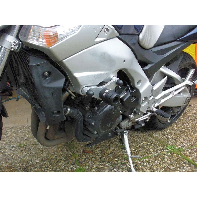 Suzuki GSR 600 kahe punktiga komplekt Arrow