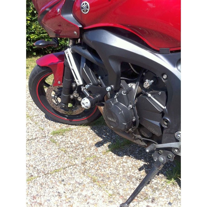 Yamaha FZ6 S2 (06-) (must raam) Gatling