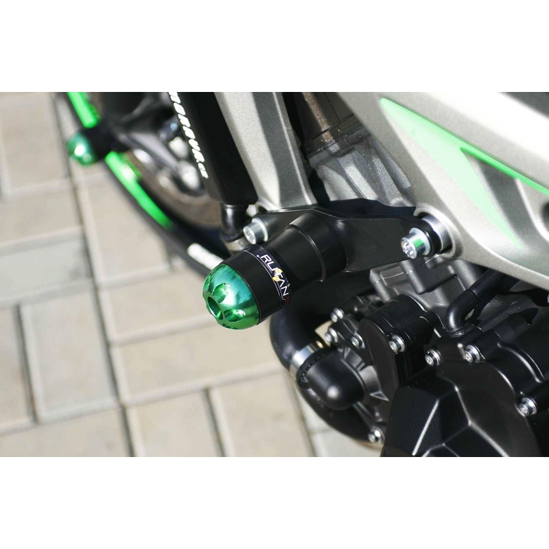 Yamaha MT-09/XSR 900 Classic kahe punkti komplekt