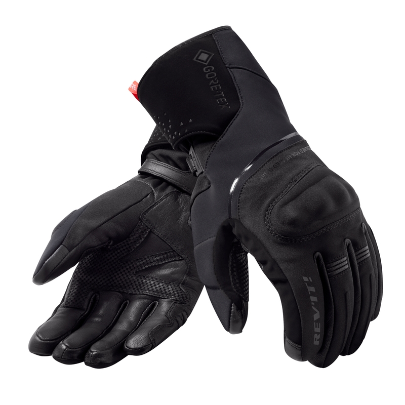 Revit Fusion 3 GTX mootorratta kindad mustad