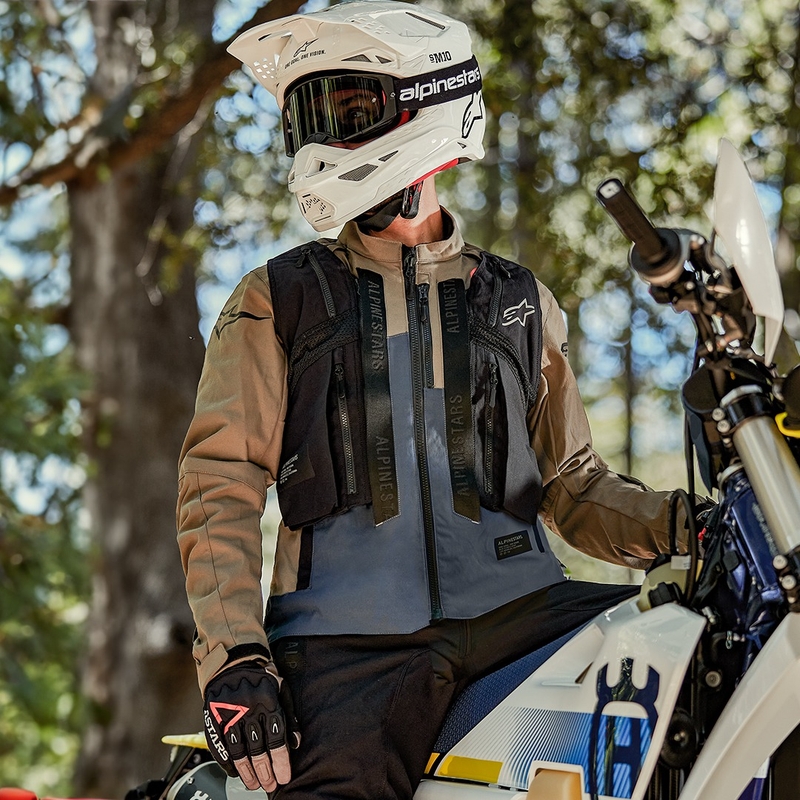 Alpinestars Techdura must ja pruun mootorratta jakk