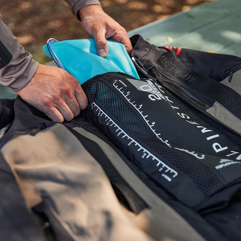 Alpinestars Techdura must-pruun-tumesinine mootorratta jope