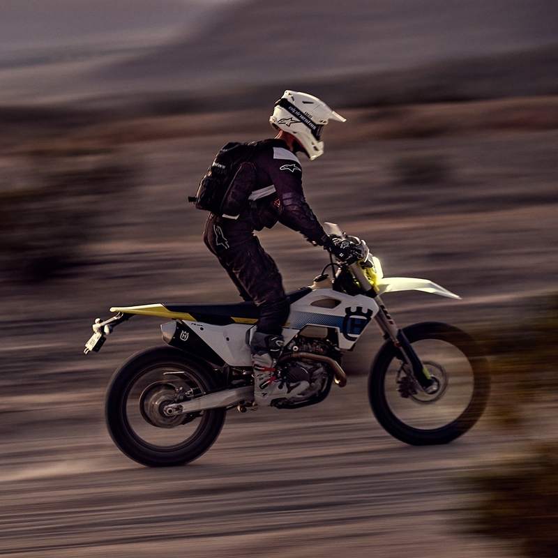 Alpinestars Techdura motokrossitrikoo must