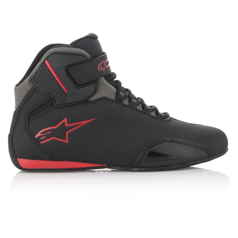 Alpinestars Sector Mustad ja punased mootorratta saapad
