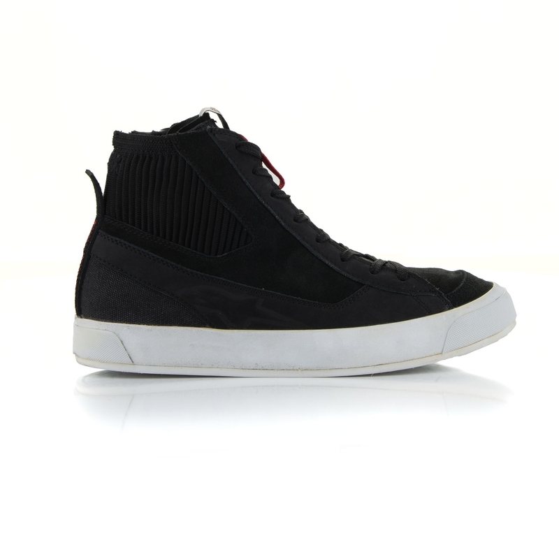 Alpinestars Stated Mustad mootorratta saapad