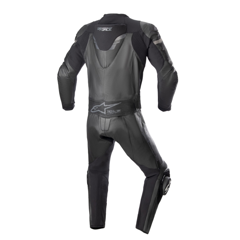 Alpinestars GP Force Chaser TECH-AIR 5 ühilduv must-must kaheosaline nahast mootorrattaülikond