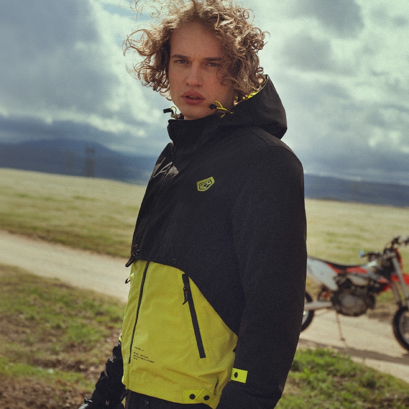 Alpinestars Mootant veekindel parka must-fluorokollane