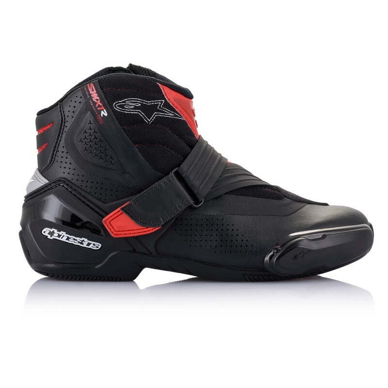 Alpinestars SMX-1 R ventileeritavad mustad ja punased mootorratta saapad