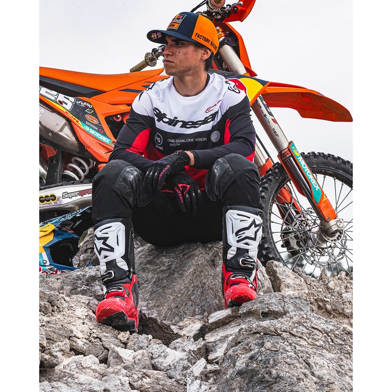 Alpinestars Tech 10 Enduro punane-must-valge mootorratta saapad