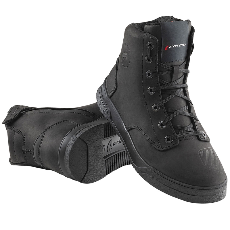 Forma City Dry mustad mootorratta saapad