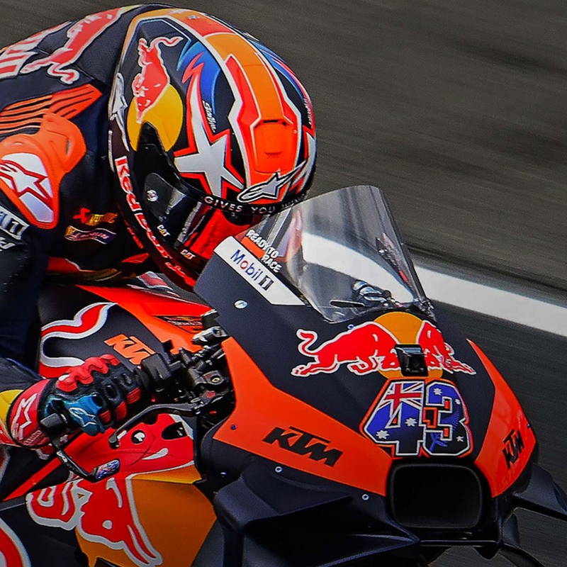 Alpinestars Supertech R-10 Element süsinikkiiver, fluorestsentsvalge ja punane-valge