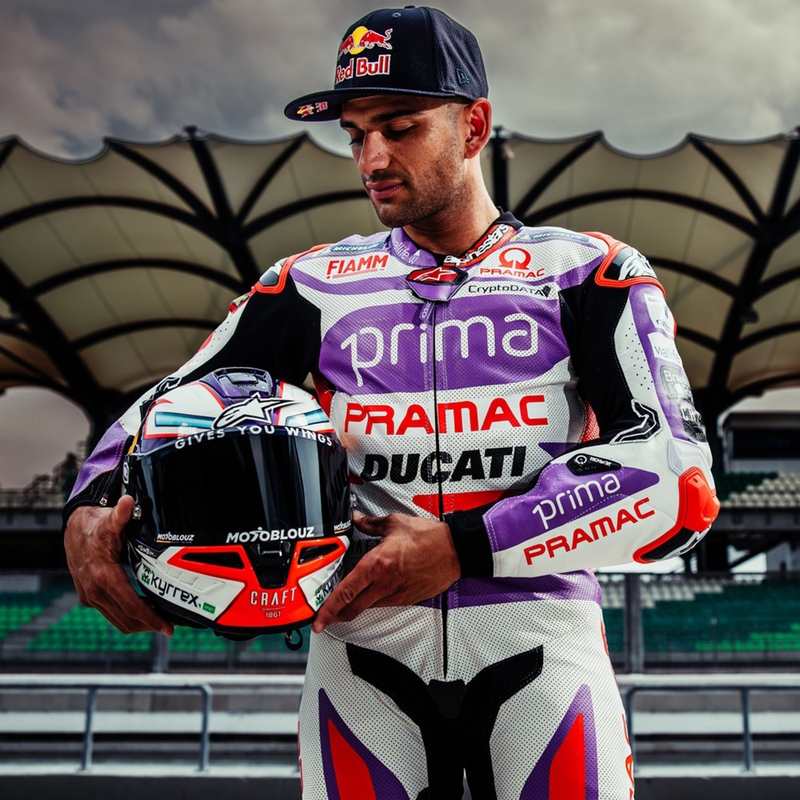 Alpinestars Supertech R-10 Element süsinikkiiver, fluorestsentsvalge ja punane-valge