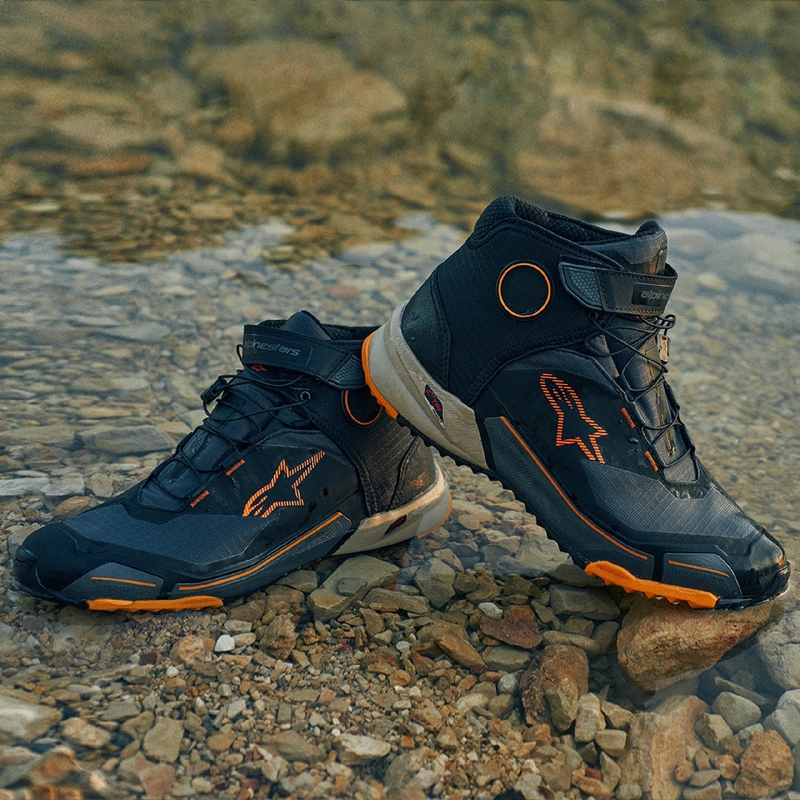 Alpinestars CR-X Drystar must-pruun-oranž mootorratta saapad