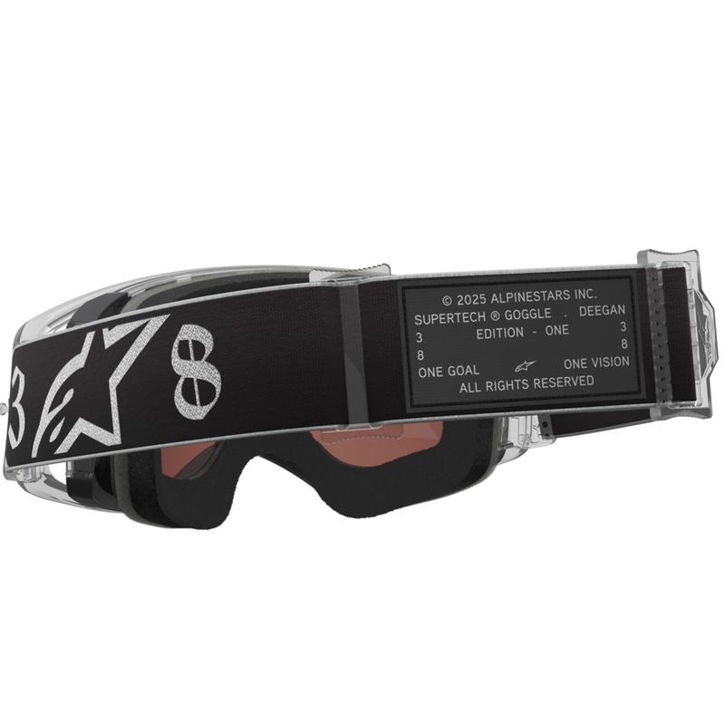 Alpinestars Supertech Vision DNGR38 XXV mustad ja hõbedased motokrossiprillid peegelpeegliga hõbedase pleksiga.