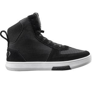 IXON Ghost Air naiste mootorrattasaapad must-valged