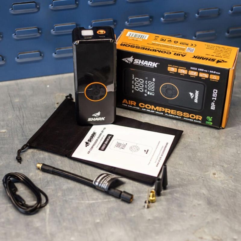 Akukompressor koos varupatareiga SHARK BP-150 must