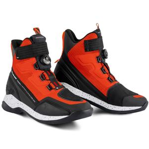 Shima Takeshi mustad ja punased mootorratta saapad