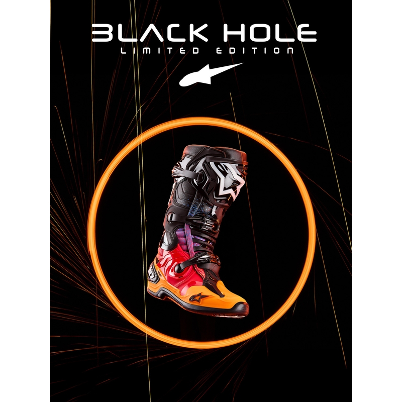 Alpinestars Tech 10 Limited Edition Black Hole mootorrattasaapad mustad