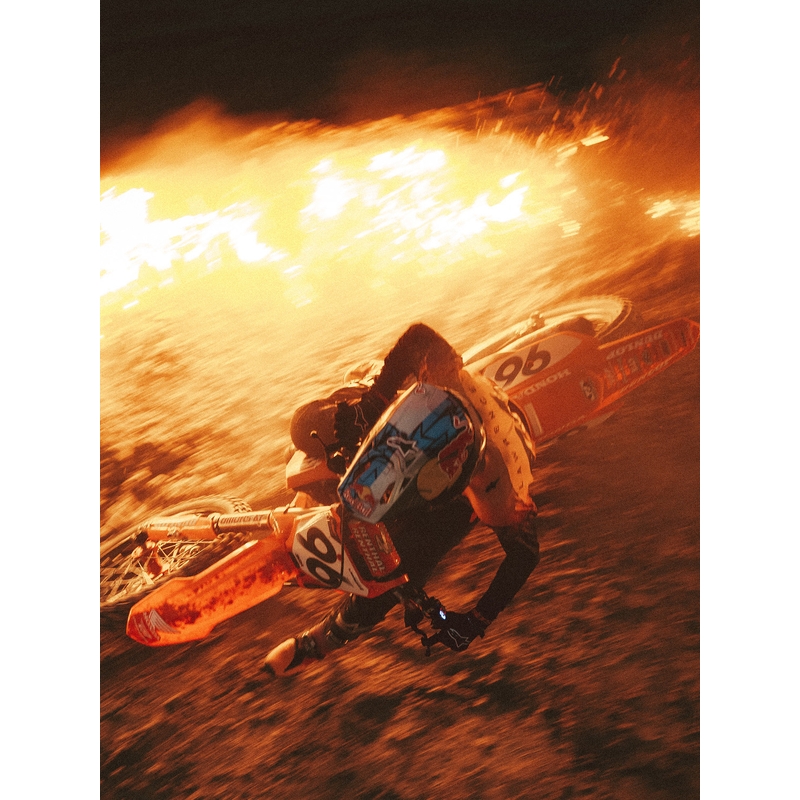 Alpinestars Supertech piiratud väljaande Black Hole motokrossisärk must