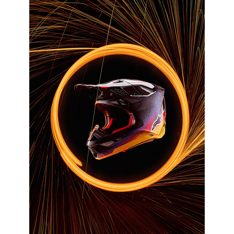 Alpinestars Supertech S-M10 piiratud väljaande motokrossikiiver Black Hole, must