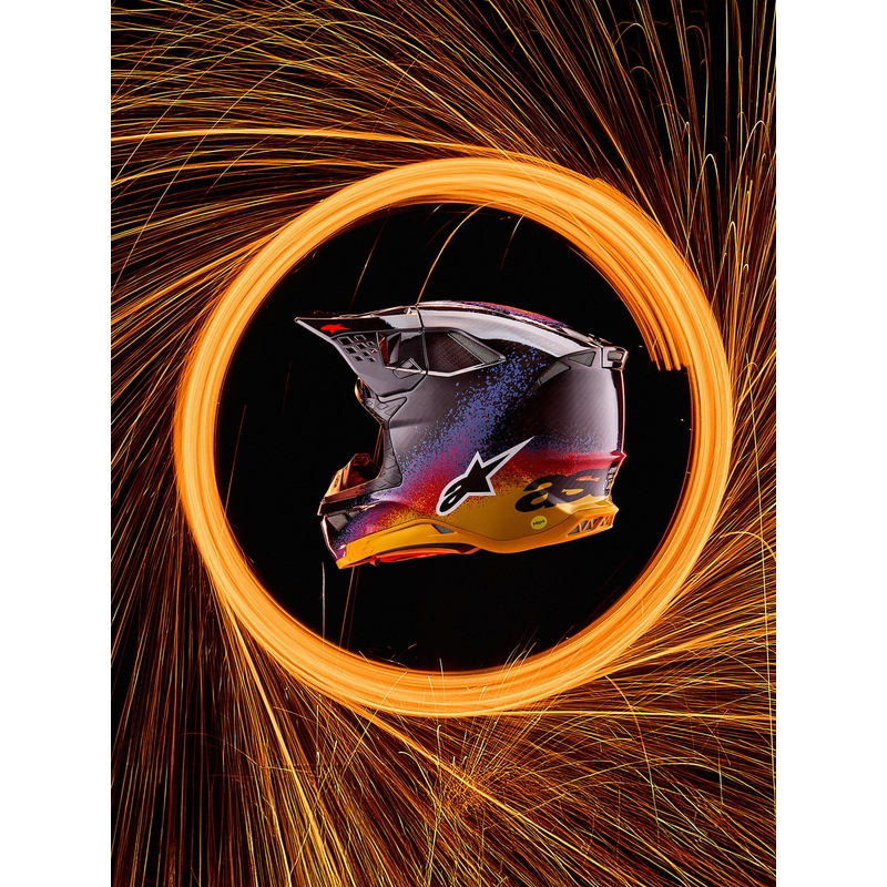 Alpinestars Supertech S-M10 piiratud väljaande motokrossikiiver Black Hole, must