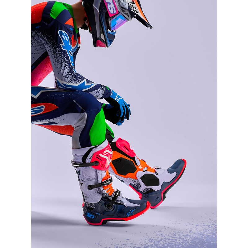 Alpinestars TECH 10 Limited Edition Records motokrossisaapad mustad