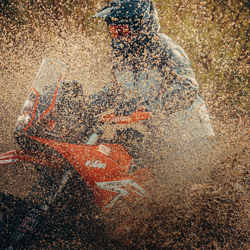 Alpinestars Halo PRO Drystar XF mootorratta jope must-tumehall-punane