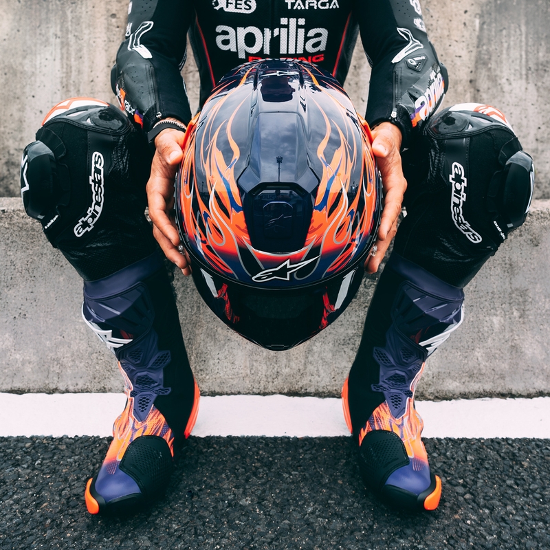 Alpinestars Supertech R-10 Flyte täismaskiiver, piiratud väljaanne, Jorge Martin, lilla-punane