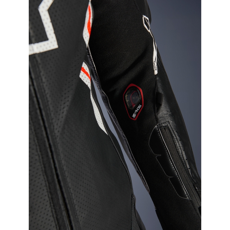 Alpinestars GP TECH V5 nahkkombinesoon must-valge-punane