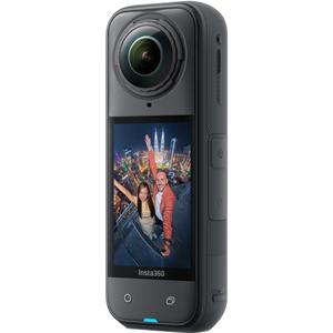 Insta360 X5 action-kaamera must