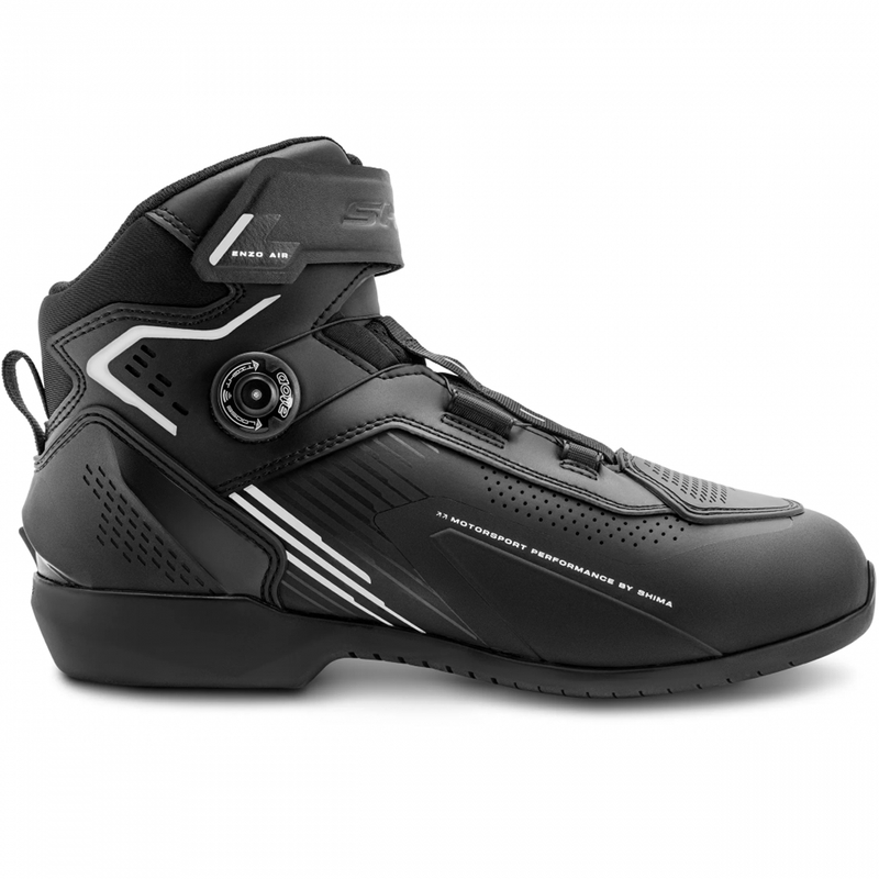 Shima Enzo Air mootorrattasaapad must-valged