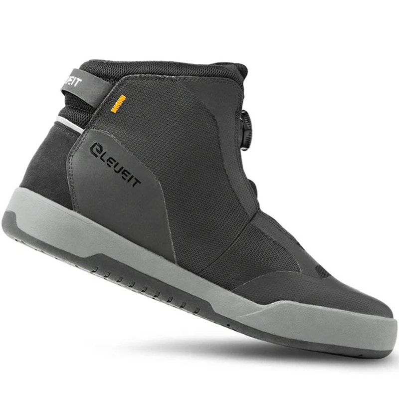 Eleveit Vision E-Dry mootorrattasaapad mustad