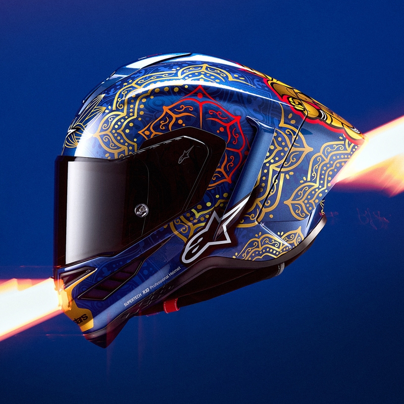 Täismaskiiver Alpinestars Supertech R10 Marthanator piiratud väljaandega JORGE MARTIN sinine pärlkuldpunane