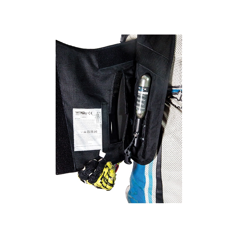 HELITE GP Air 2 turvapadja vest must ja valge