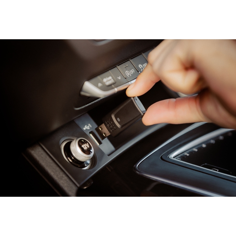 Quad Lock® CarPlay/Android Auto juhtmevaba adapter must