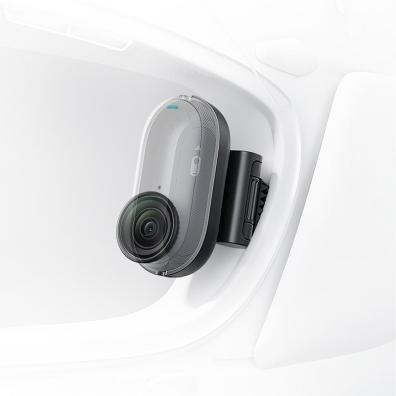 Insta360 GO 3S mootorratta kiivrisse kinnitatav vaatenurgaga kaamerakomplekt, must